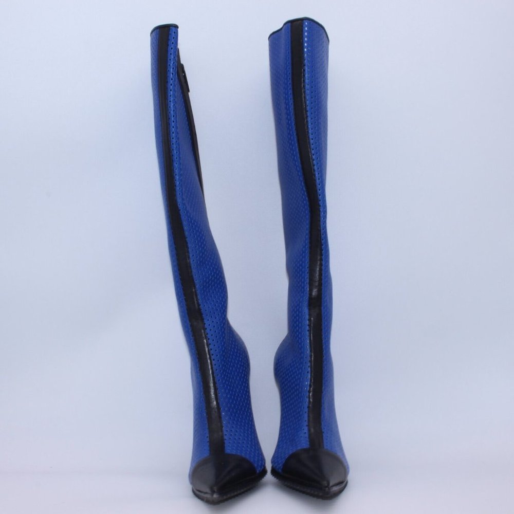 Michael Kors Perforated Leather Abigail Runway Boots Blue/Black Size 40 New - Picture 12 of 12